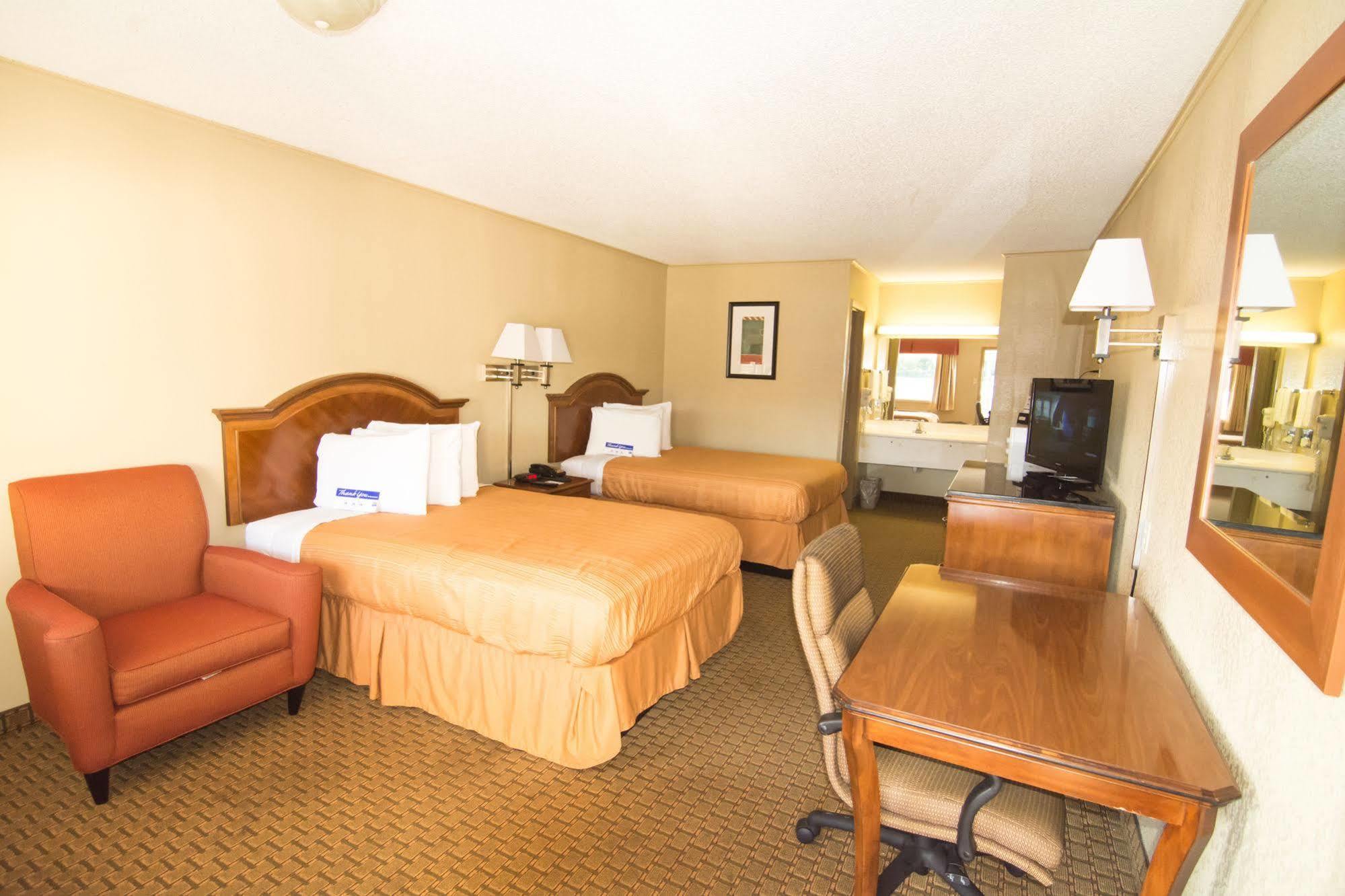Red Roof Inn Buffalo, Tx Экстерьер фото